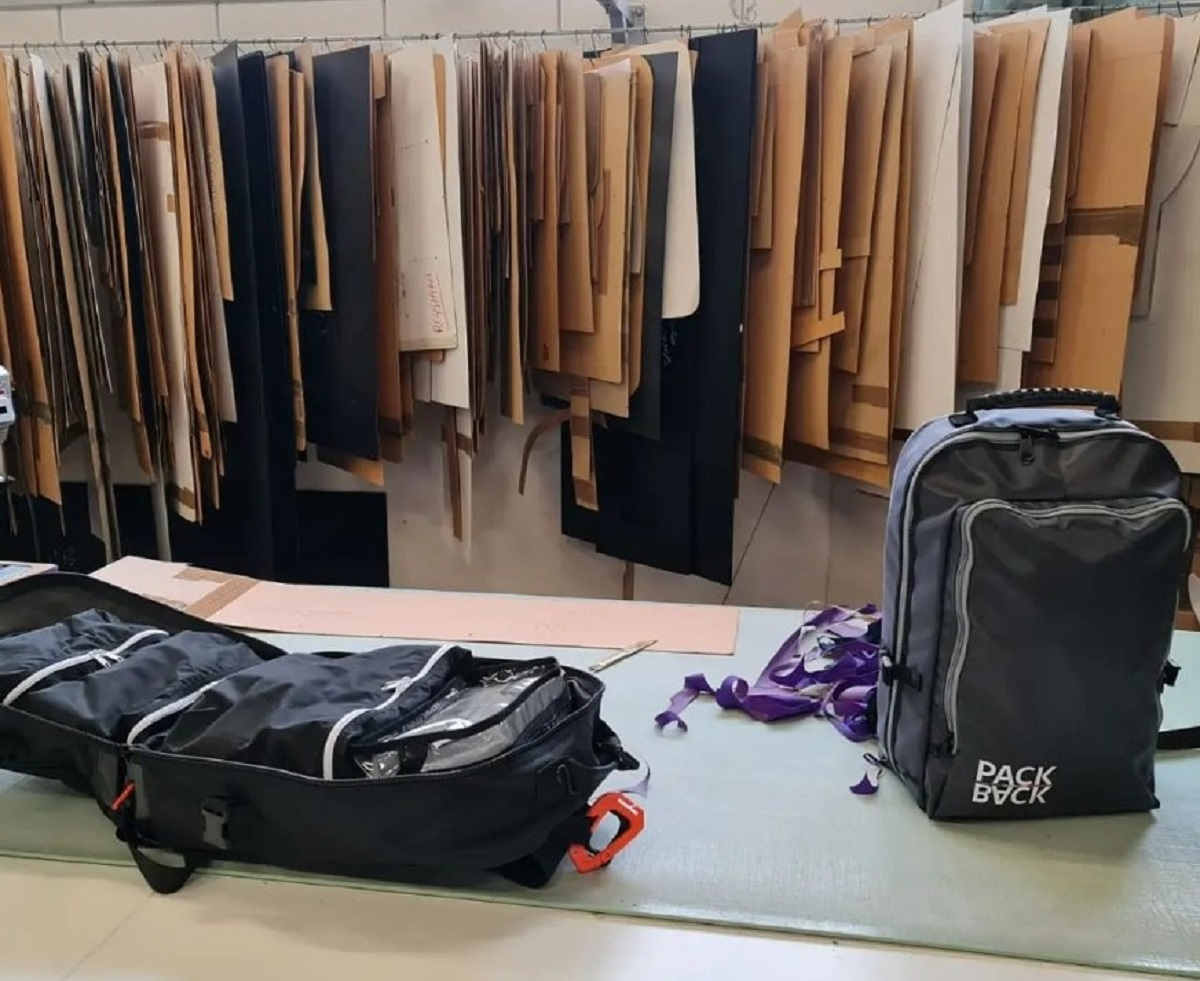 Zaini Pack Back