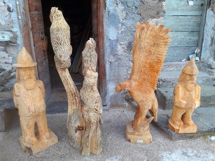 Sculture in legno di Mario Midali